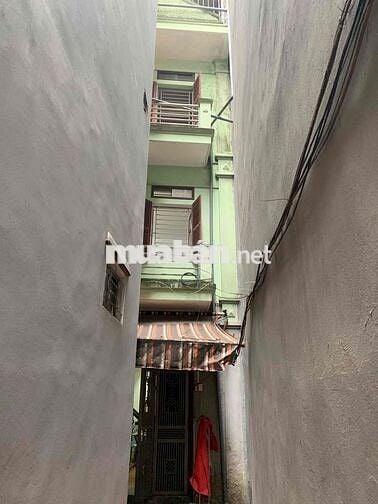 Cho thuê phòng 25m2 trong nhà nguyên căn