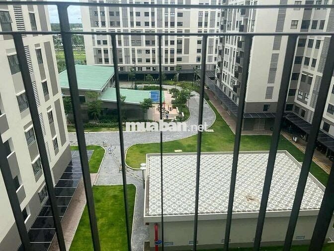 Căn hộ 63m2 2pn 2vs có ban công, yên tĩnh, tiện ích xung quanh