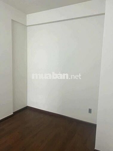 Căn hộ 63m2 2pn 2vs có ban công, yên tĩnh, tiện ích xung quanh