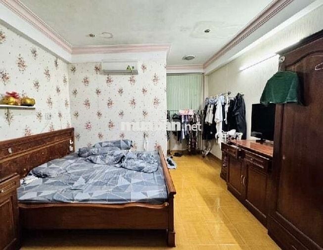 Bán nhà 4 tầng, 4x22 Hồ Văn Huê PN, xe hơi ngủ trong nhà. Giá 15.5 tỷ