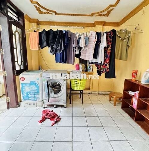 Bán nhà 4 tầng, 4x22 Hồ Văn Huê PN, xe hơi ngủ trong nhà. Giá 15.5 tỷ