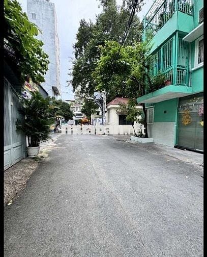 Bán nhà 4 tầng, 4x22 Hồ Văn Huê PN, xe hơi ngủ trong nhà. Giá 15.5 tỷ