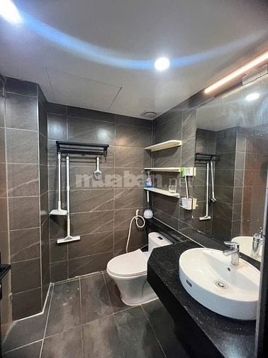BÁN KÍN...! MẶT PHỐ LIỄU GIAI - CĂN GÓC 3 THOÁNG - KINH DOANH - 60 TỶ