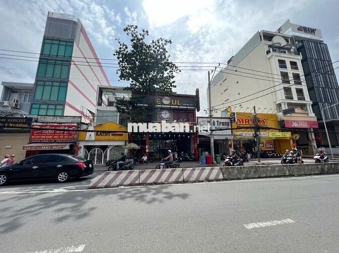 Bán nhà (5x24m) đường Huỳnh Tấn Phát  - KD sầm uất - Tân Phú - Q.7
