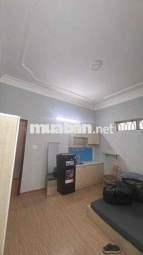 CHO THUÊ STUDIO CỬA SỔ THOÁNG NGAY CÁCH MẠNG THÁNG 8 CÓ MÁY GIẶT RIÊNG