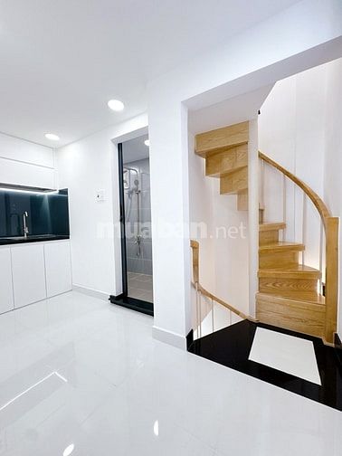 BÁN NHÀ CĂN GÓC MẶT TIỀN ĐƯỜNG QUẬN PHÚ NHUẬN 