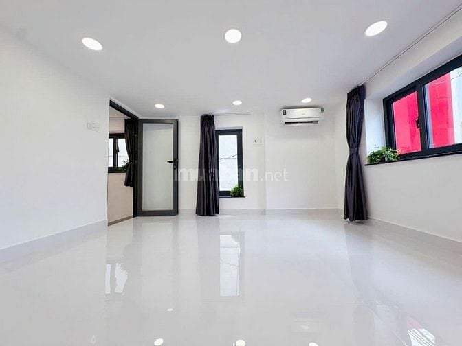 HẠ 500TR Mặt tiền KD căn góc, mới đẹp 3 tầng, 6,99 tỷ, 142A Cô Giang