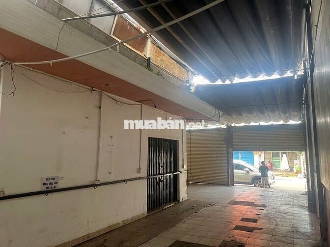 CHo thuê nhà góc 2 mặt tiền đường Gò xoài 9x14m thông suốt