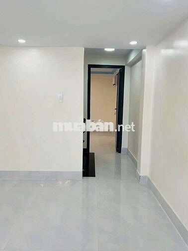 MT LẠC LONG QUÂN, TÂN BÌNH. DT 4×20, TRỆT 3 LẦU, NHÀ MỚI