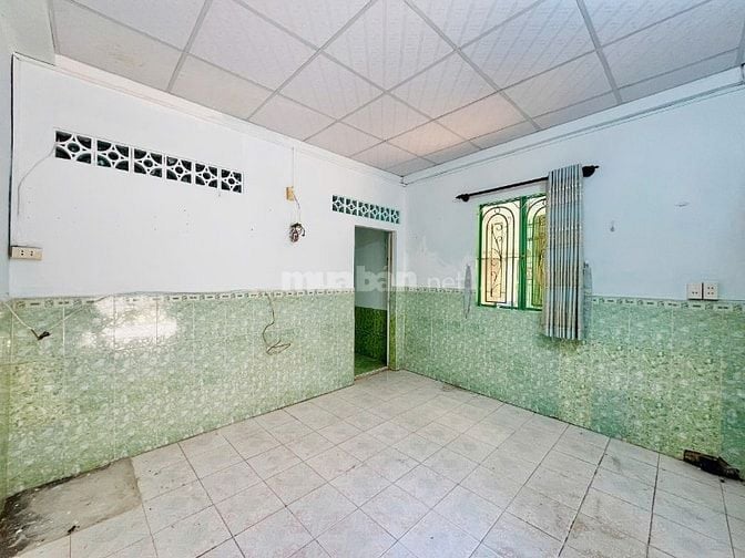 Hàng Vip, 2 mặt tiền thoáng mát, Kỳ Đông, Quận 3, trệt, lầu, 3PN, 2WC