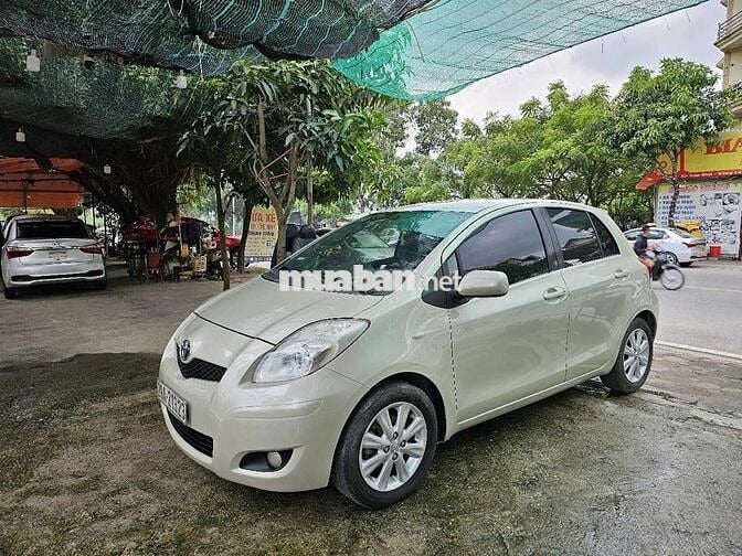 ÔNG VUA BỀN BỈ