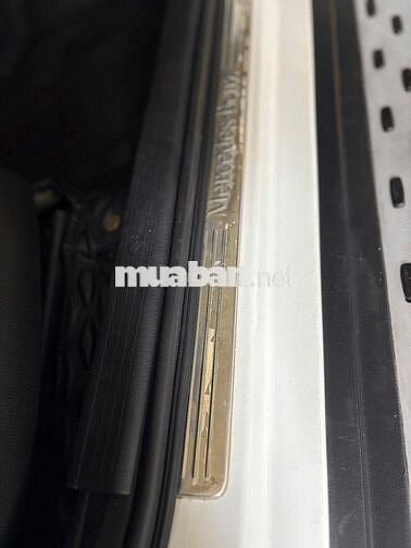 Mercedes Benz GLK300 AMG 4Matic (cần số điện tử)