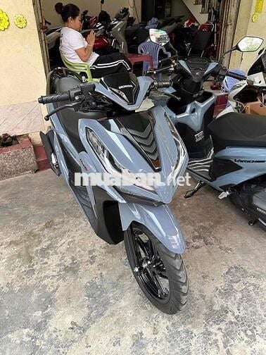 vario 150 đời 2020 xám xi măng