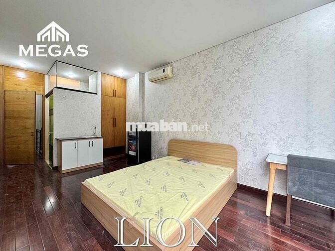 CĂN HỘ BANCONG LỚN 30m2 - GẦN VIETTEL TOWER, QUẬN 3