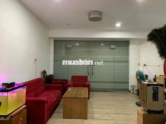 Nhà ngay bến xe Quận 8 tôi chính chủ cần bán gấp dọn đi nơi khác