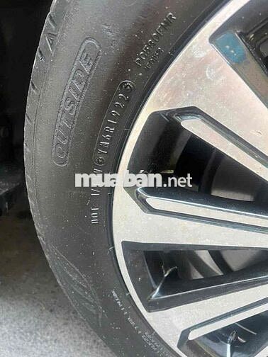 TOYOTA VELOZ 1.5 AT CVT