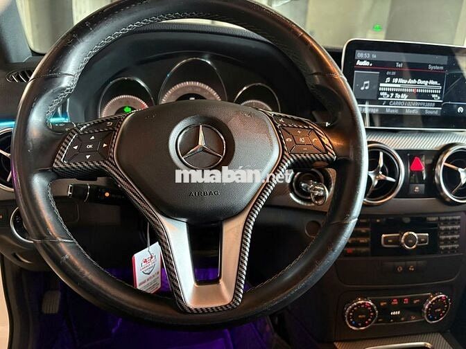 Mercedes Benz GLK300 AMG 4Matic (cần số điện tử)
