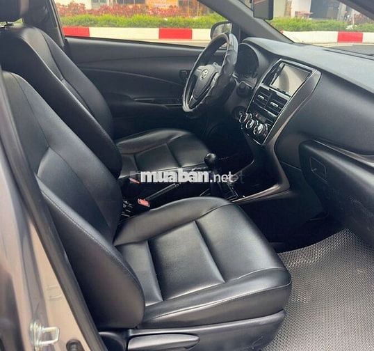Toyota Vios 2021 số sàn mẫu mới đi gia đình