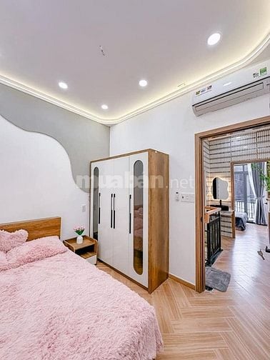 CHÍNH CHỦ BÁN NHÀ MỚI XÂY 100% 1 TRỆT+2 LẦU, SỔ RIÊNG CÔNG CHỨNG NGAY