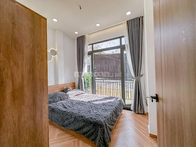 CHÍNH CHỦ BÁN NHÀ MỚI XÂY 100% 1 TRỆT+2 LẦU, SỔ RIÊNG CÔNG CHỨNG NGAY