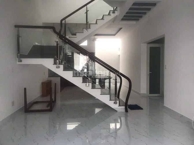 Bán nhà hẻm bagac máy , p Bình Trưng Tây , Quận 2 cũ . 