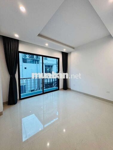 MẶT PHỐ KINH DOANH ĐỈNH - LÔ GÓC THOÁNG SÁNG  - THANG MÁY