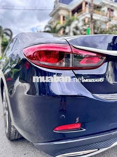 Mazda 6 2017 2.0L Premium - 100000 km
