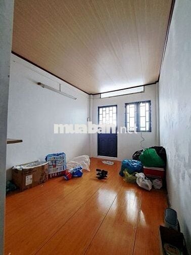 Bán nhà P5 Q11 2ty5. Sổ riêng, 2 tầng, 2pn. Ngay Đầm Sen.