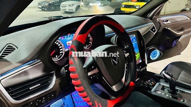 VinFast Lux SA2.0 2021 Plus 2.0 AT - 29899 km