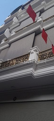 BÁN NHÀ HOÀNG QUỐC VIỆT- 5 TẦNG THANG MÁY - CAMRY TRÁNH NHAU BÁN NHÀ HOÀNG QUỐC VIỆT- 5 TẦNG THANG MÁY - CAMRY TRÁNH NHAU