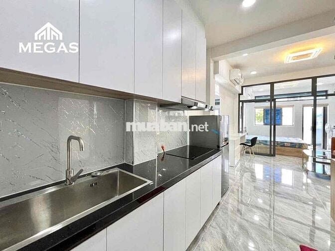 Căn Hộ Xây Mới - Thang Máy - Ngay Khu Bàn Cờ Quận 3