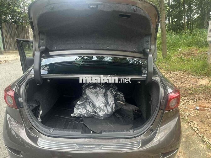Mazda 3 2017 1.5 AT Sedan - 84000 km