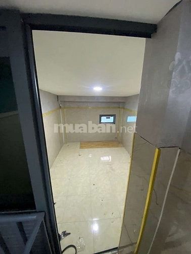 Cho thuê nhà hẻm 1m Tân Hòa Đông, P.14, Q.6 giá 5tr