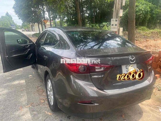 Mazda 3 2017 1.5 AT Sedan - 84000 km