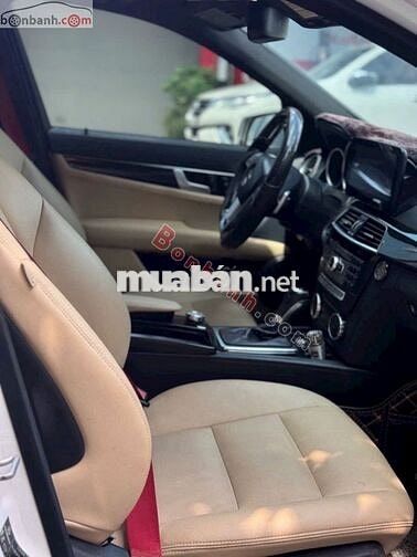 Mercedes‑Benz C300 AMG 2013 – Màu trắng