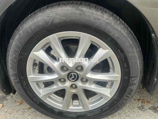 Mazda 3 2017 1.5 AT Sedan - 84000 km