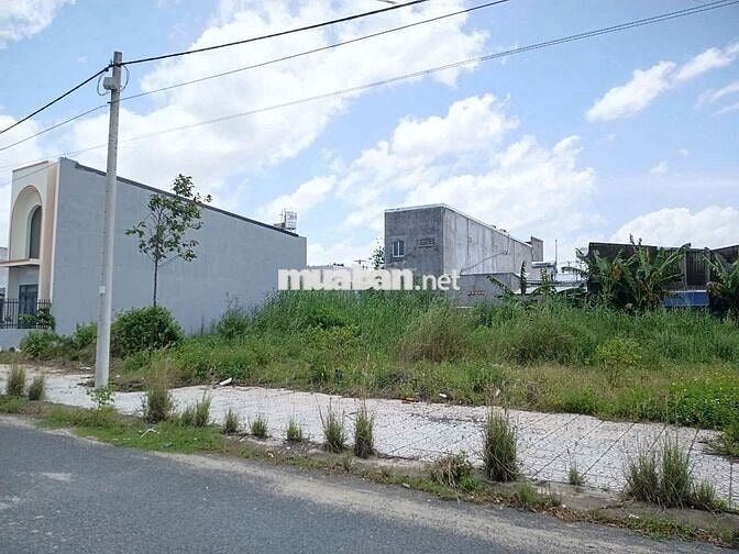 NỀN HIẾM ĐS 4 KDC ĐÔNG PHÚ LỘ MỚI, VỊ TRÍ GẦN GÓC, KẾ BÊN KHU CHUNG CƯ