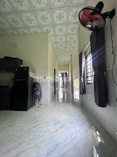 Bán nhà cách chợ Thới Tứ 50m vào 1 sẹc Trịnh Thị Miếng, 1ti050tr,shr 