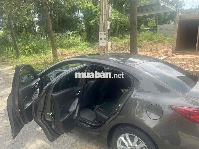 Mazda 3 2017 1.5 AT Sedan - 84000 km
