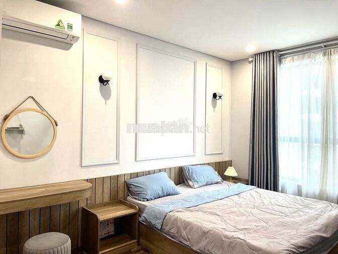 Gia đình cần cho thuê căn hộ 2pn2wc - Giá 24tr/tháng