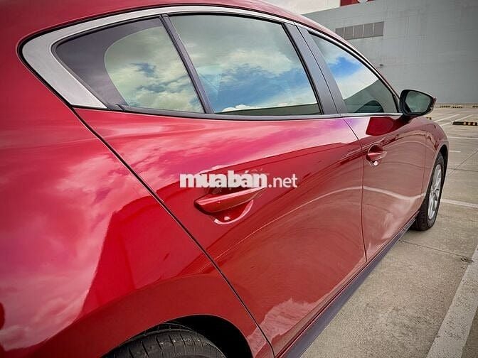 Mazda 3 Luxury 2023 SiêuLướt 10.000km Đỏ Chính Chủ