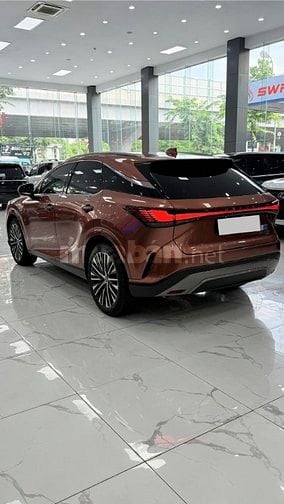RX350 Premium 2023 siêu luớt 7000 Km, dán full Ppf cả xe.