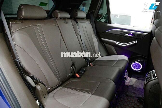 VINFAST LUX SA PLUS 2021 - 30000 km