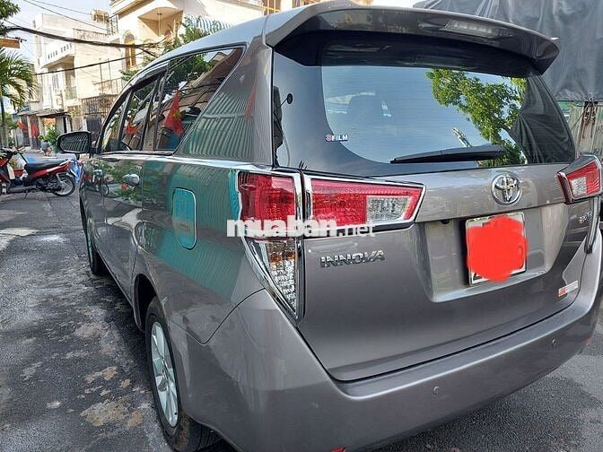 Toyota Innova 2019 2.0E - 61000 km