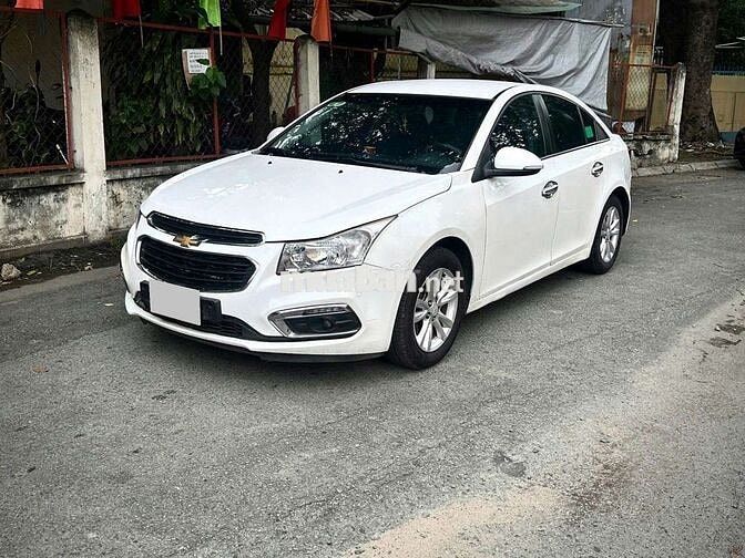 Cần bán Cruze số sàn LT 2017 ZIN ĐẸP