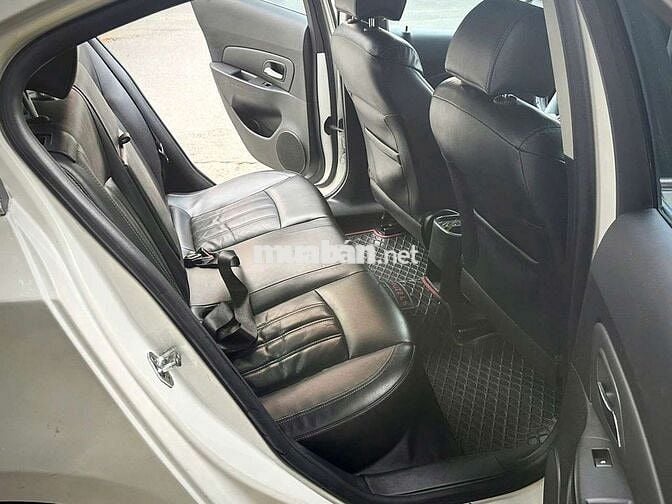 Cần bán Cruze số sàn LT 2017 ZIN ĐẸP