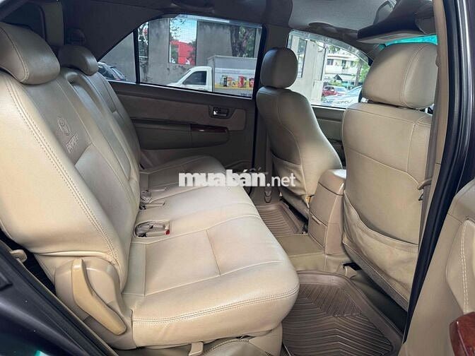2009 Toyota Fortuner V chính chủ BSTP đẹp