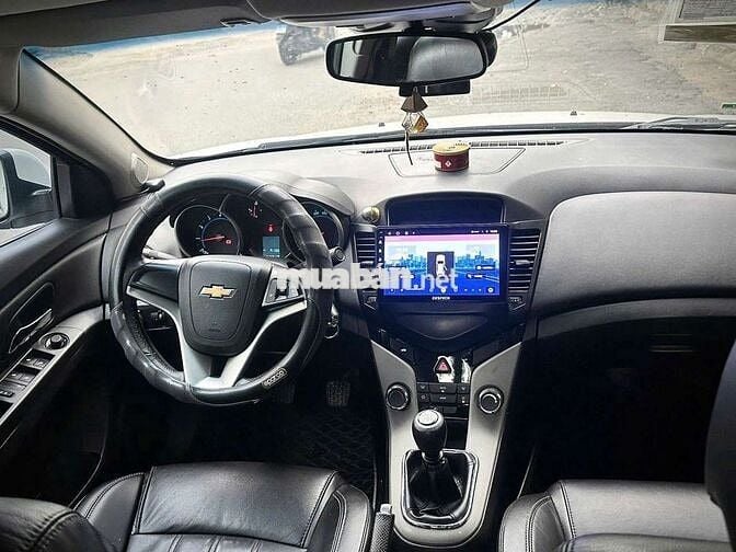Cần bán Cruze số sàn LT 2017 ZIN ĐẸP