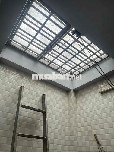 Cho thuê nhà 5x22 1 trệt lầu, phan văn hớn 1 sẹc giá 8tr