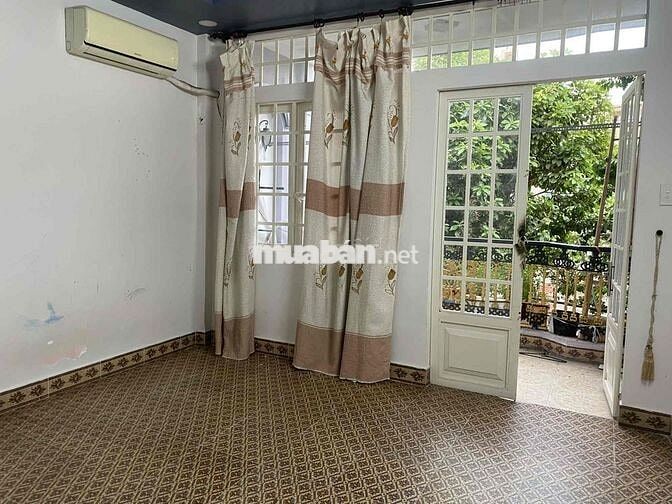Cho thuê nhà phú thọ Hoà 4x14m 1 lầu 2pn 2wc 12tr